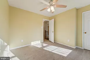 216 Bookham Ln, Gaithersburg, MD 20877 - Photo 19