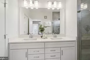 16104 Frederick Rd, Rockville, MD 20850 - Photo 11