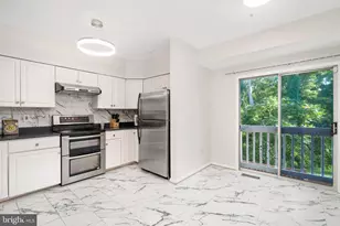 9821 Tiffany Hill Ct, Bethesda, MD 20814 - Photo 9