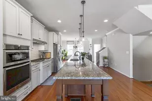 13707 Petrel St, Clarksburg, MD 20871 - Photo 11