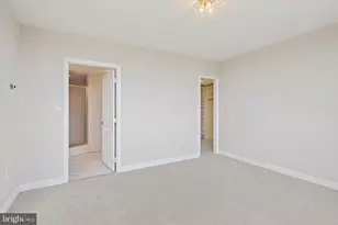 10401 Grosvenor Pl, Rockville, MD 20852 - Photo 41