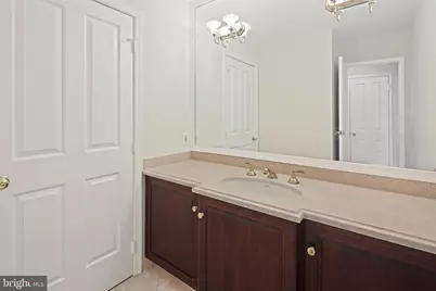 10401 Grosvenor Place #1704, Rockville, MD 20852 - Photo 13