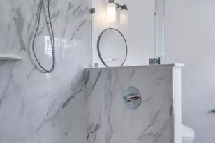 9808 Brixton Ln, Bethesda, MD 20817 - Photo 17