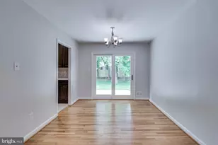 9808 Brixton Ln, Bethesda, MD 20817 - Photo 13