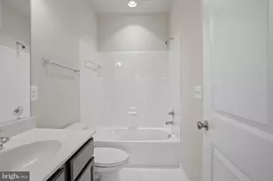 14325 Potomac Heights Ln, Rockville, MD 20850 - Photo 31