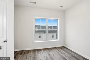 14325 Potomac Heights Ln, Rockville, MD 20850 - Photo 29