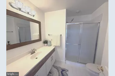 302 King Farm Boulevard #30208, Rockville, MD 20850 - Photo 11