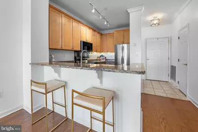 302 King Farm Boulevard #30208, Rockville, MD 20850 - Photo 5