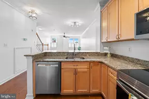 302 King Farm Blvd, Rockville, MD 20850 - Photo 7