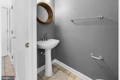 302 King Farm Boulevard #30208, Rockville, MD 20850 - Photo 17