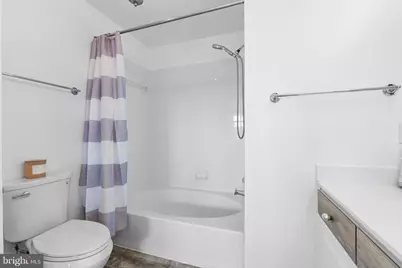 302 King Farm Boulevard #30208, Rockville, MD 20850 - Photo 23
