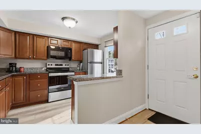 13955 Palmer House Way #27-200, Silver Spring, MD 20904 - Photo 7