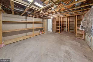 15 Bentridge Ct, Potomac, MD 20854 - Photo 35