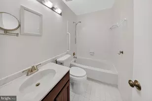 15 Bentridge Ct, Potomac, MD 20854 - Photo 27