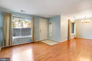 9410 Walburg Way, Gaithersburg, MD 20886 - Photo 7