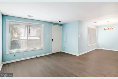 9410 Walburg Way, Gaithersburg, MD 20886 - Photo 5