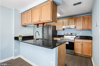 9410 Walburg Way, Gaithersburg, MD 20886 - Photo 9