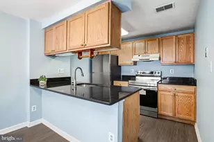 9410 Walburg Way, Gaithersburg, MD 20886 - Photo 9