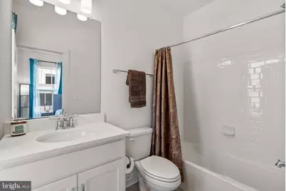 863 King Farm Boulevard, Rockville, MD 20850 - Photo 23