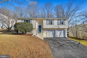 24055 Newbury Rd, Gaithersburg, MD 20882 - Photo 1