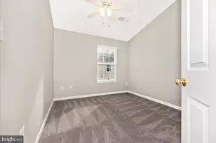 21106 Camomile Ct, Germantown, MD 20876 - Photo 33