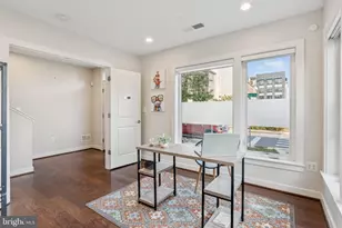 8091 Red Hook St, Rockville, MD 20855 - Photo 5