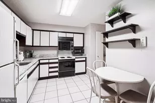 3310 N Leisure World Blvd, Silver Spring, MD 20906 - Photo 27