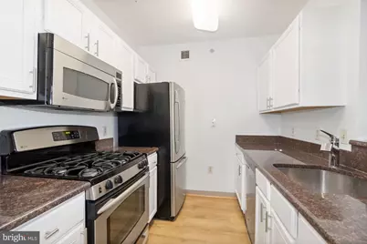7111 Woodmont Avenue #217, Bethesda, MD 20815 - Photo 5