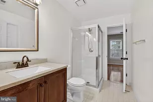 15307 Diamond Cove Terrace, Rockville, MD 20850 - Photo 15