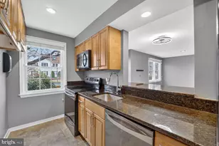 2248 Washington Ave, Silver Spring, MD 20910 - Photo 15