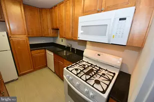 1111 University Blvd W, Silver Spring, MD 20902 - Photo 7