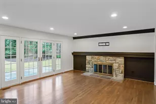 9312 Sprinklewood Ln, Potomac, MD 20854 - Photo 31