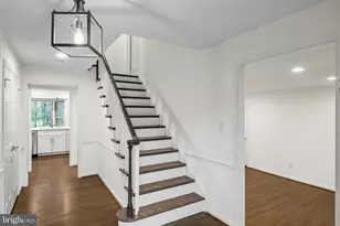 9312 Sprinklewood Ln, Potomac, MD 20854 - Photo 5