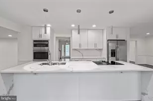 9312 Sprinklewood Ln, Potomac, MD 20854 - Photo 33