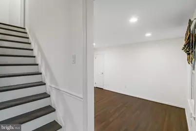 9312 Sprinklewood Lane, Potomac, MD 20854 - Photo 5