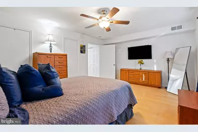 794 Quince Orchard Boulevard #T-2, Gaithersburg, MD 20878 - Photo 25