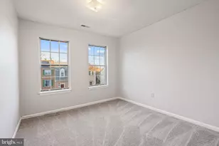 10322 Castlehedge Terrace, Silver Spring, MD 20902 - Photo 17