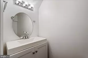 10322 Castlehedge Terrace, Silver Spring, MD 20902 - Photo 21