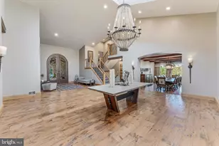 2 Piney Meetinghouse Ct, Potomac, MD 20854 - Photo 5