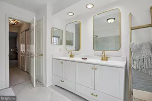 12255 Tildenwood Dr, Rockville, MD 20852 - Photo 21