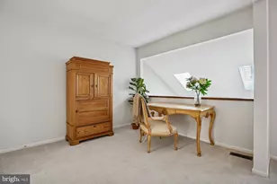 12255 Tildenwood Dr, Rockville, MD 20852 - Photo 17