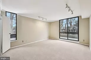 4920 Sentinel Dr, Bethesda, MD 20816 - Photo 19