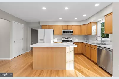 18452 Crownsgate Circle, Germantown, MD 20874 - Photo 15