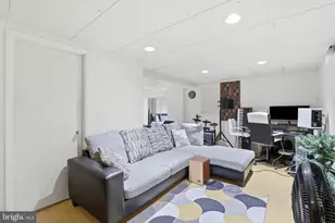 13901 Valleyfield Dr, Silver Spring, MD 20906 - Photo 19