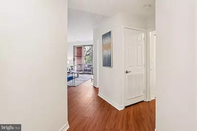 5809 Nicholson Lane #13, North Bethesda, MD 20852 - Photo 3