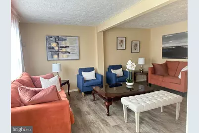 7727 Eagles Head Court, Rockville, MD 20855 - Photo 5