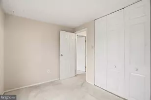 7727 Eagles Head Ct, Rockville, MD 20855 - Photo 23