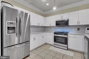 7 Booth St, Gaithersburg, MD 20878 - Photo 15