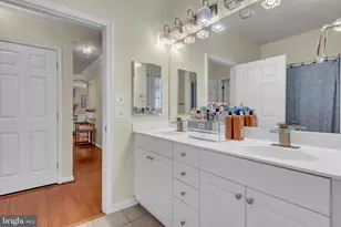 7 Booth St, Gaithersburg, MD 20878 - Photo 31