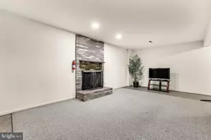 10855 Lockwood Dr, Silver Spring, MD 20901 - Photo 35